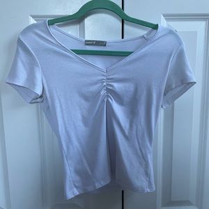 Women’s white t shirt